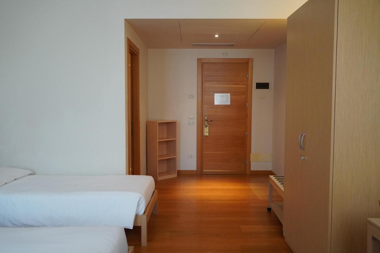 Campus San Francesco Hotel โกเนลยาโน ภายนอก รูปภาพ