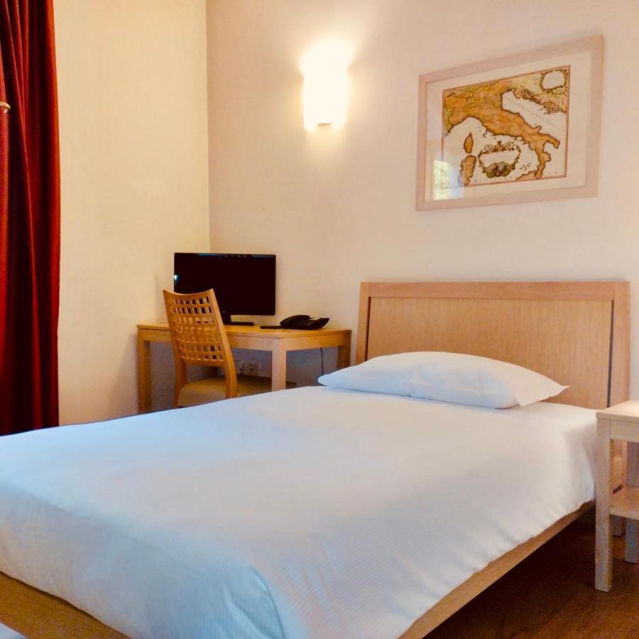 Campus San Francesco Hotel โกเนลยาโน ภายนอก รูปภาพ